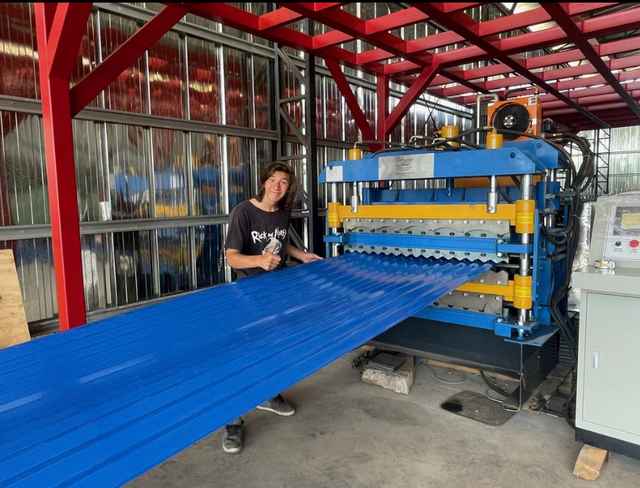 Machine à trois couches du Chili