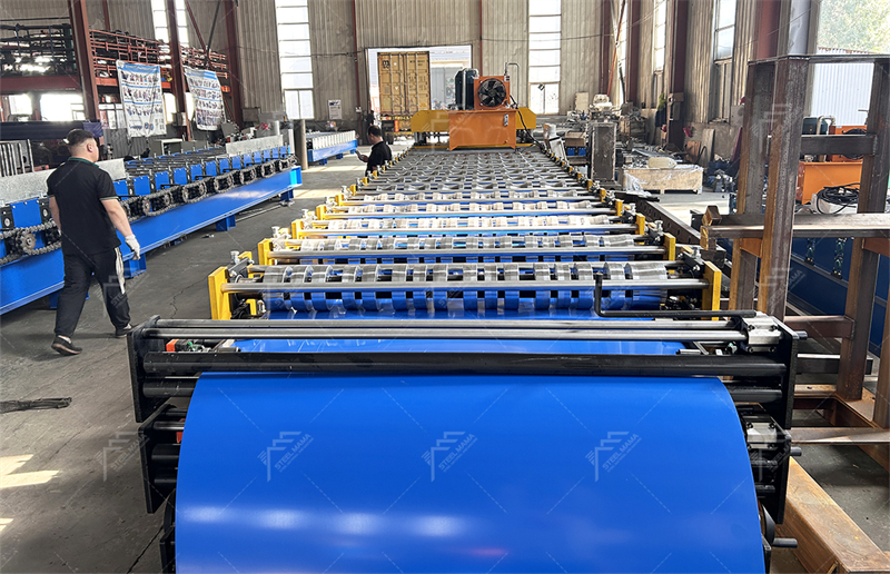 three deck roll forming machine