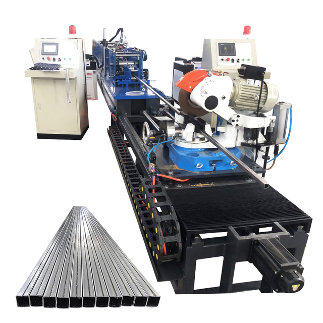 La Ligne De Production De Tubes En Acier Inoxydable