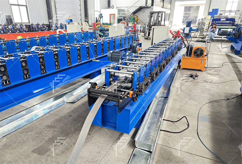 Ligne de profilage secteur rayonnage
