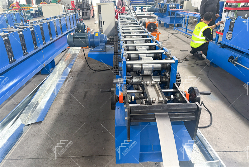 Ligne de profilage secteur rayonnage et stockage