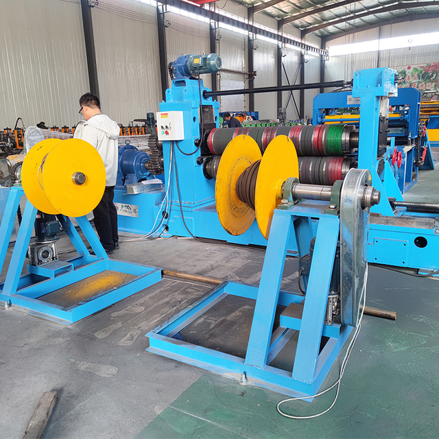 Machine À Refendre Les Bobines (1-3)×1300 Mm Achats
