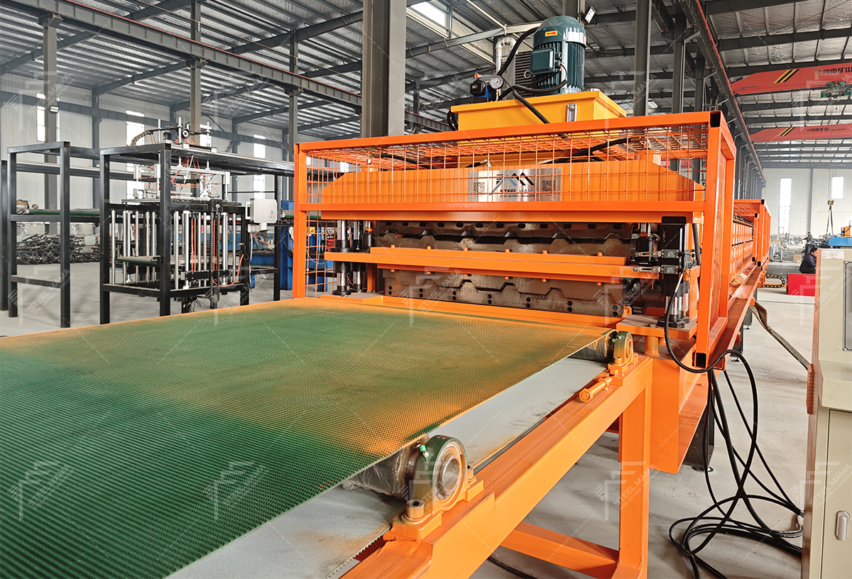 Roofing Sheet Double Layer Machine.jpg